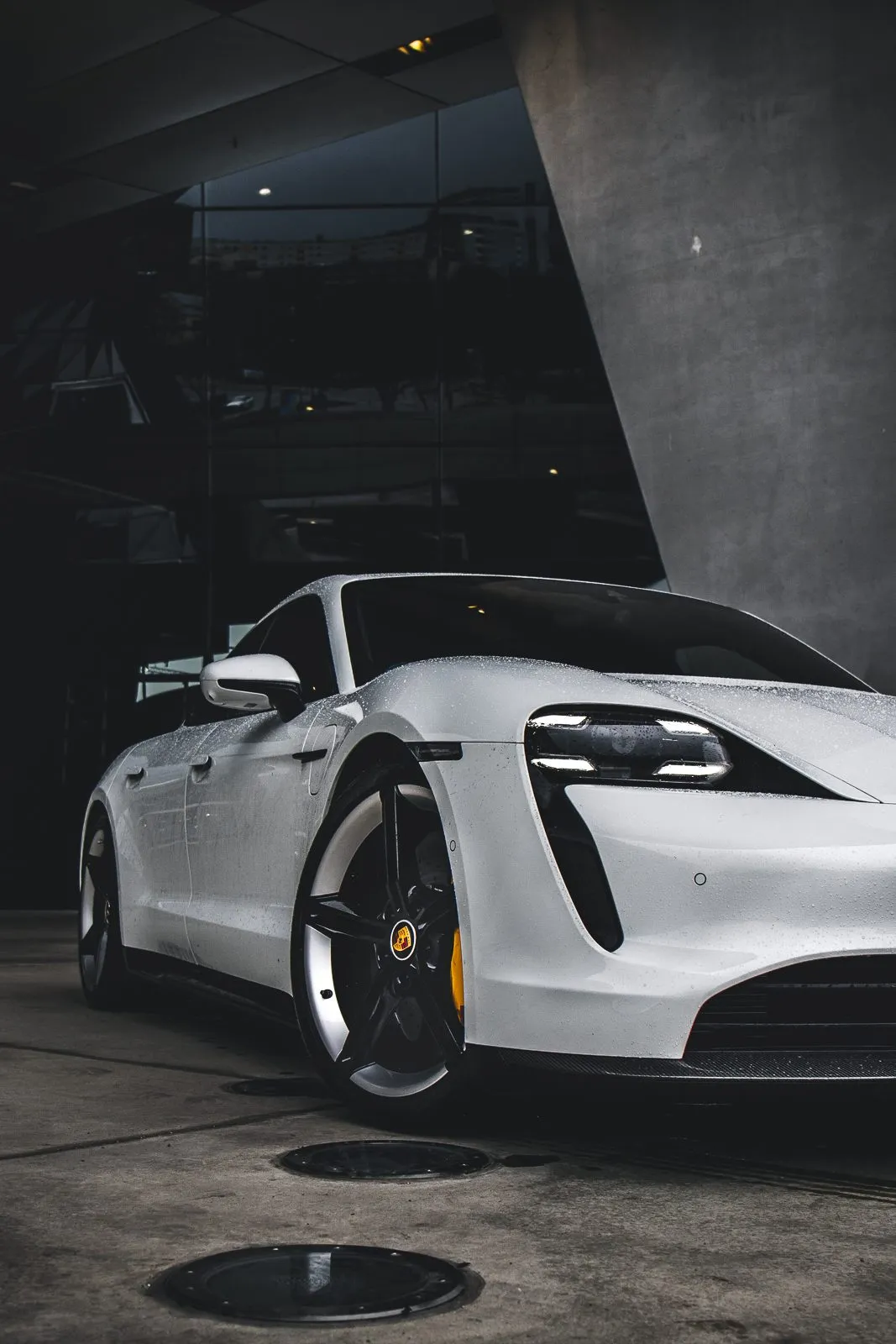 Still Porsche 8